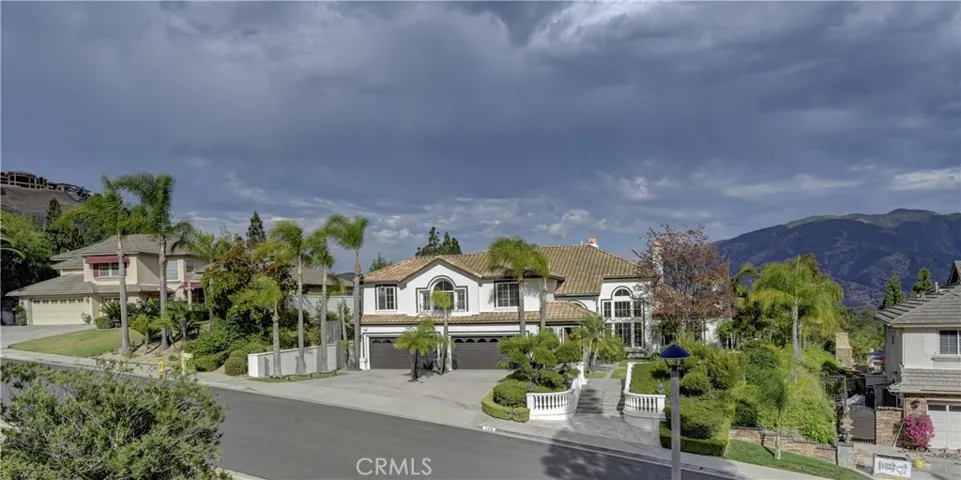 5520 Smokey Mountain Way, Yorba Linda, California 92887