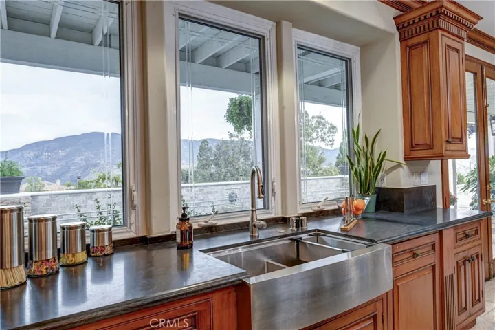 5520 Smokey Mountain Way, Yorba Linda, California 92887