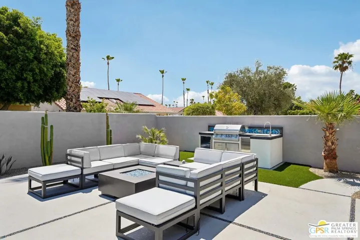 28820 Avenida Condesa, Cathedral City, California 92234