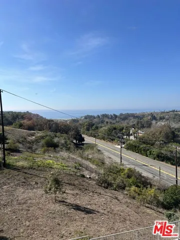 29239 Heathercliff Road 3, Malibu, California 90265