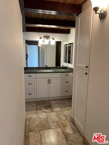 29239 Heathercliff Road 3, Malibu, California 90265