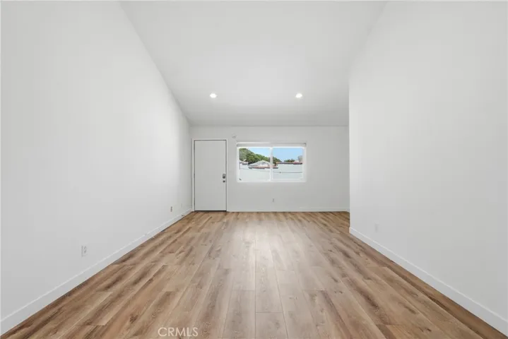 1224 24th, Santa Monica, California 90404