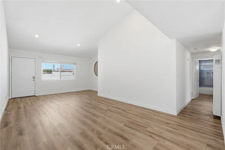 1224 24th, Santa Monica, California 90404