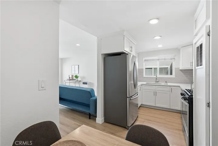 1224 24th, Santa Monica, California 90404