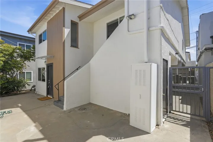 1224 24th, Santa Monica, California 90404