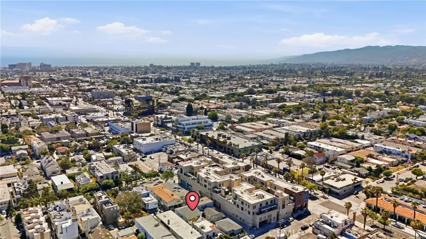1224 24th, Santa Monica, California 90404