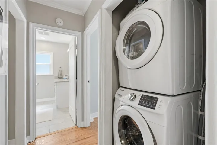1224 24th, Santa Monica, California 90404