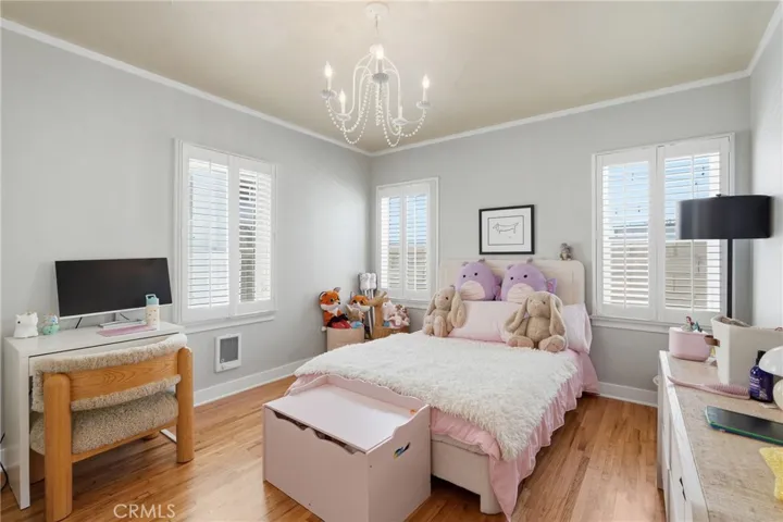 1224 24th, Santa Monica, California 90404