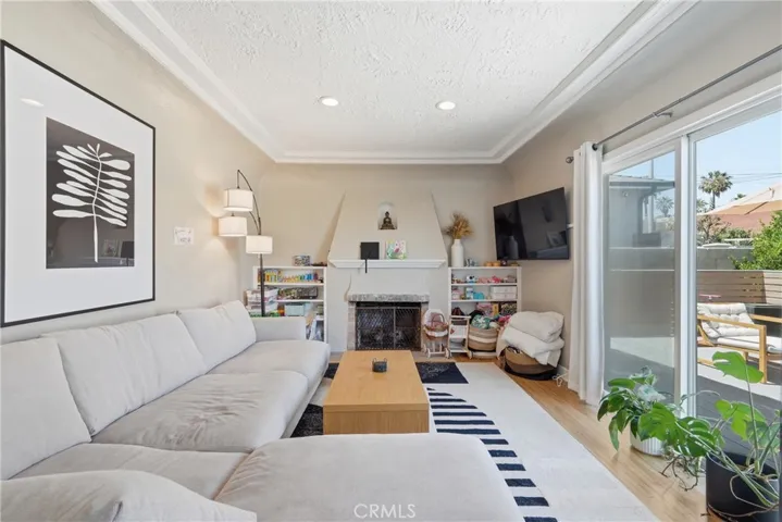 1224 24th, Santa Monica, California 90404