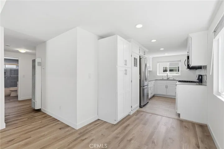 1224 24th, Santa Monica, California 90404