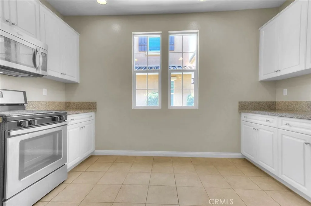 Room for breakfast table within kitchen