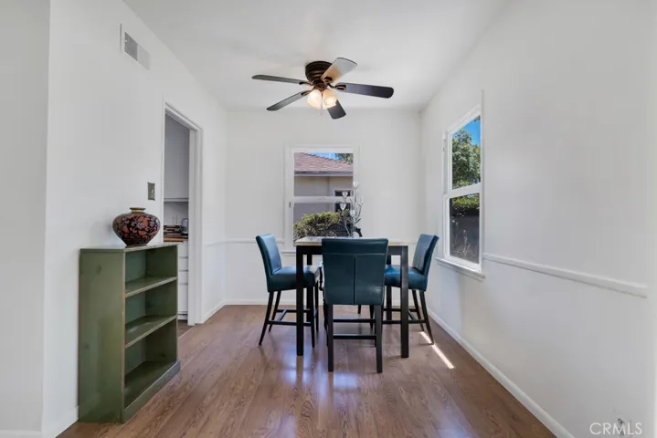 Dining area easy access to kitchen