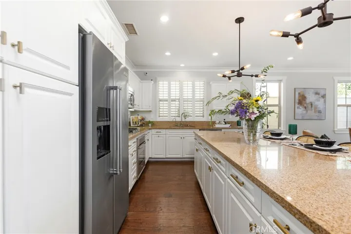 205 Mantle, Irvine, California 92618