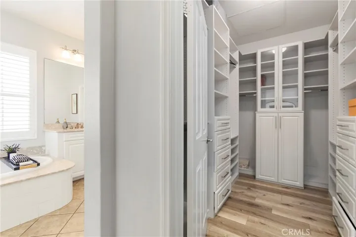 205 Mantle, Irvine, California 92618