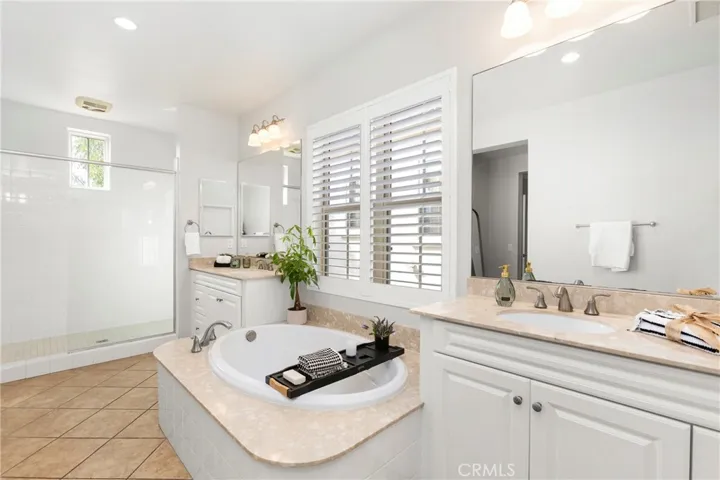 205 Mantle, Irvine, California 92618