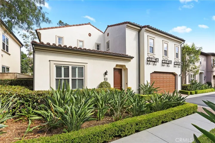 205 Mantle, Irvine, California 92618