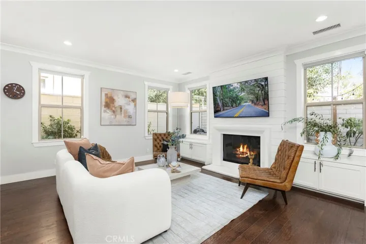 205 Mantle, Irvine, California 92618
