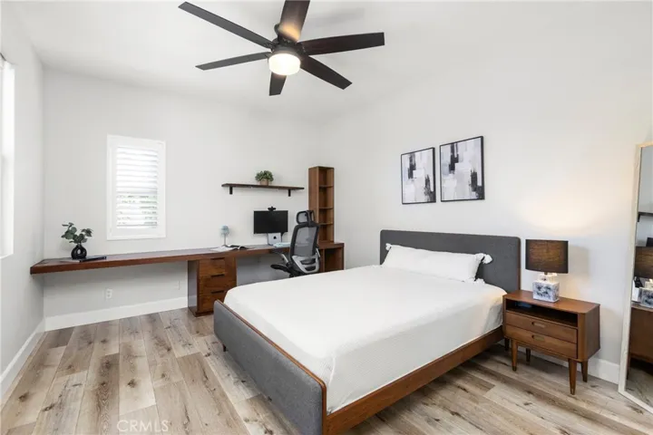 205 Mantle, Irvine, California 92618