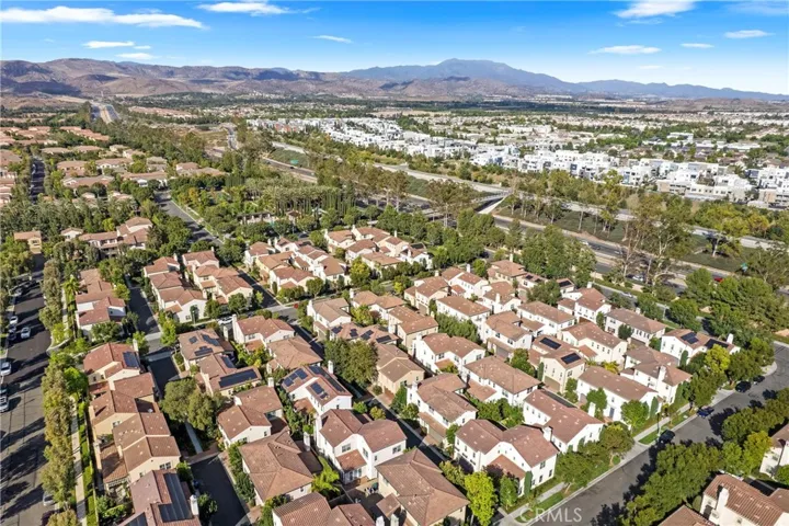 205 Mantle, Irvine, California 92618