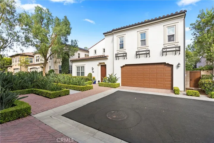 205 Mantle, Irvine, California 92618