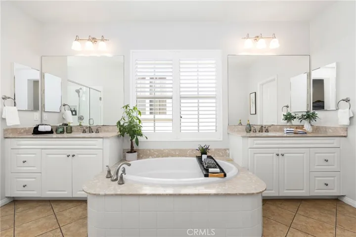 205 Mantle, Irvine, California 92618