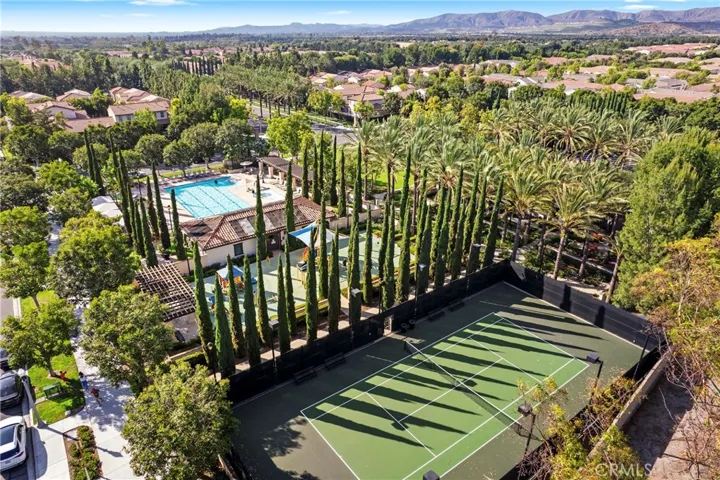 205 Mantle, Irvine, California 92618
