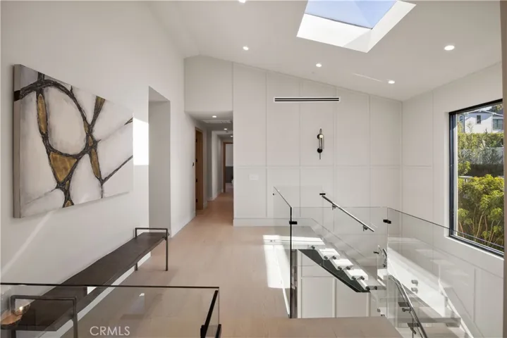 1658 5th, Manhattan Beach, California 90266