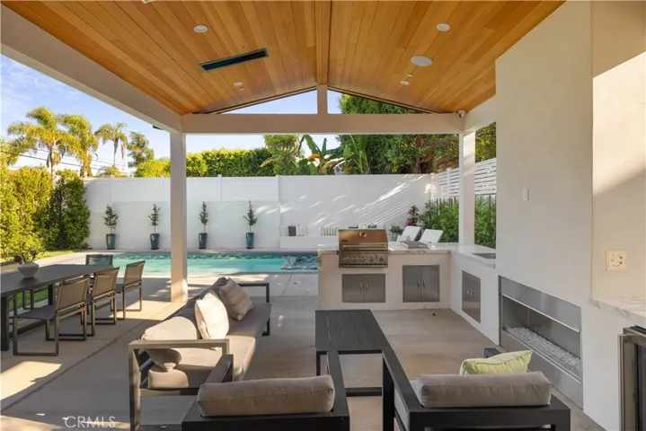 1658 5th, Manhattan Beach, California 90266