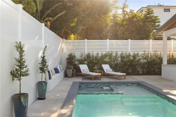 1658 5th, Manhattan Beach, California 90266