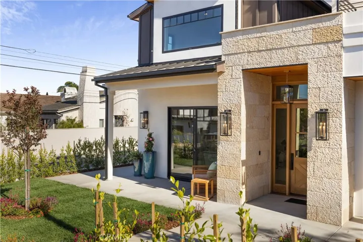 1658 5th, Manhattan Beach, California 90266