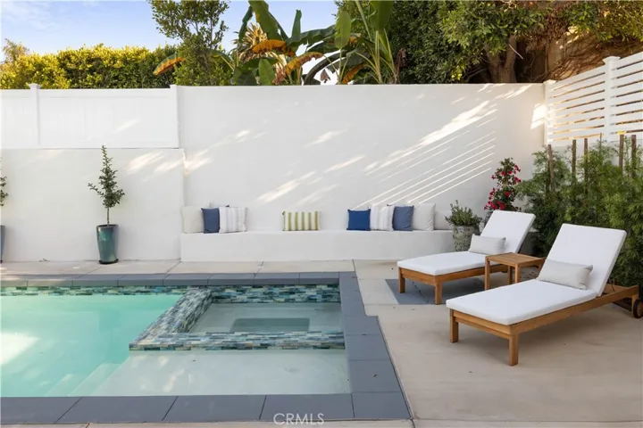 1658 5th, Manhattan Beach, California 90266