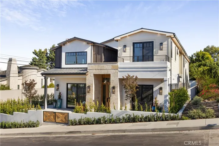 1658 5th, Manhattan Beach, California 90266