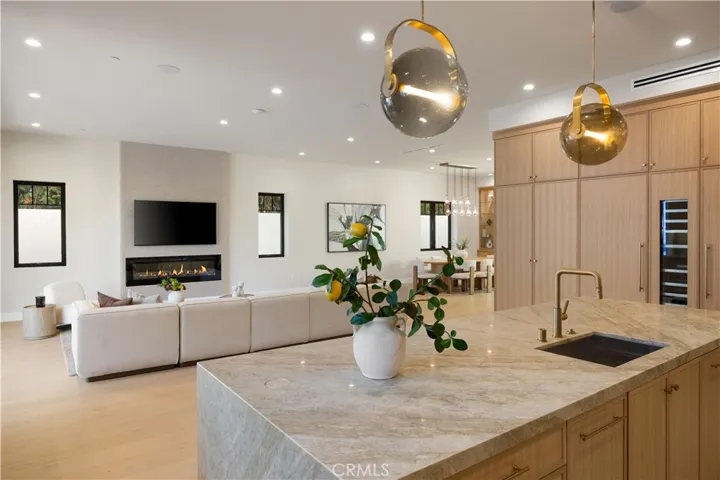 1658 5th, Manhattan Beach, California 90266