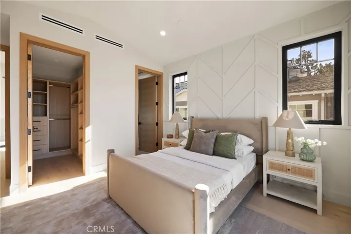 1658 5th, Manhattan Beach, California 90266