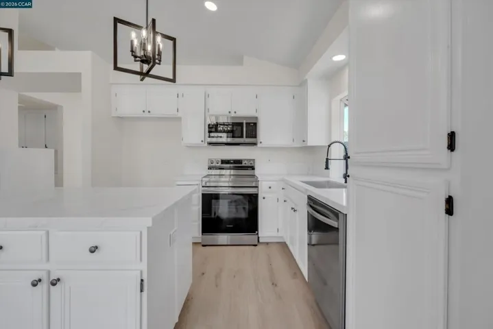 1170 Winter Way, Pittsburg, California 94565