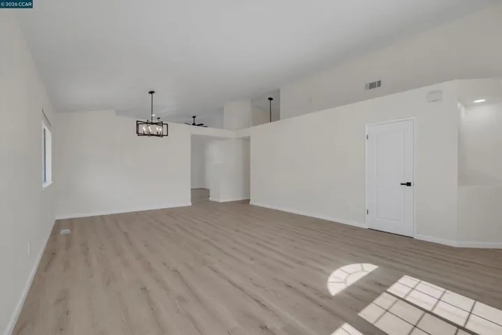 1170 Winter Way, Pittsburg, California 94565