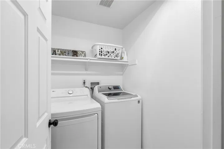 12768 Berrydale, Victorville, California 92392