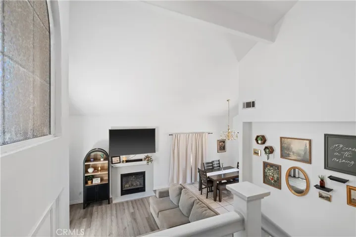 12768 Berrydale, Victorville, California 92392