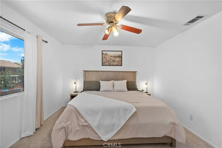 12768 Berrydale, Victorville, California 92392