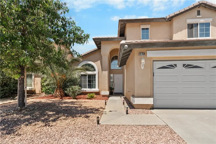 12768 Berrydale, Victorville, California 92392