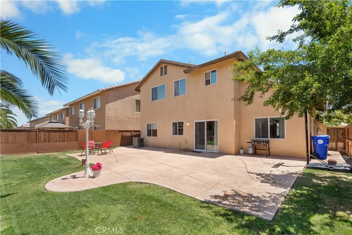 12768 Berrydale, Victorville, California 92392