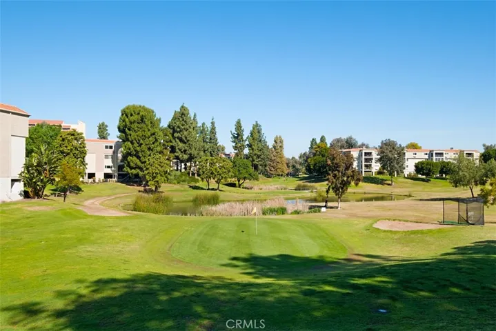 68 Calle Aragon C, Laguna Woods, California 92637