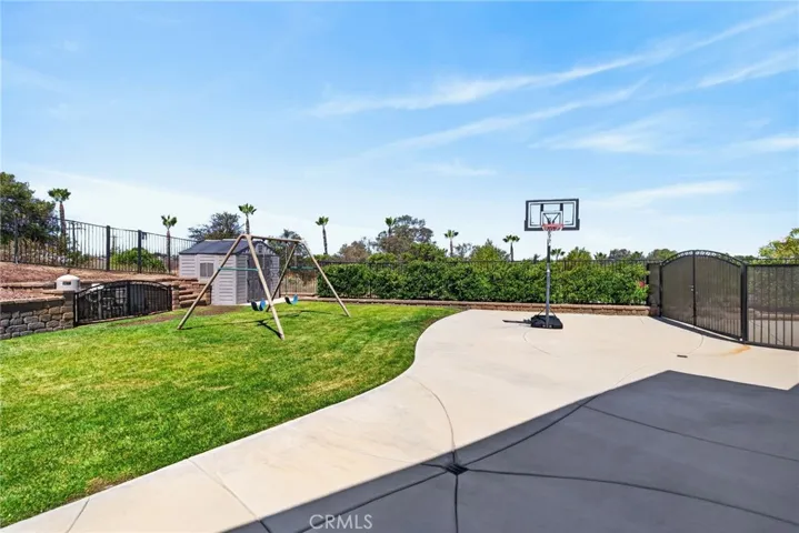 1268 Las Ventanas, Riverside, California 92508