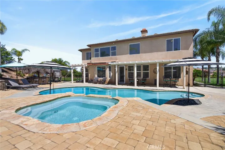 1268 Las Ventanas, Riverside, California 92508