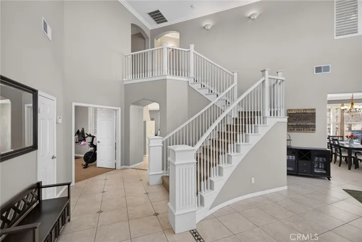 1268 Las Ventanas, Riverside, California 92508