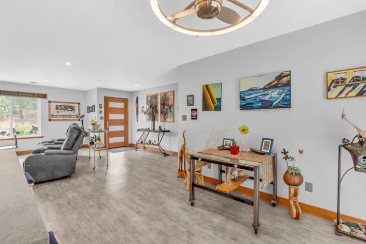 7310 Timeview Way, Salinas, California 93907