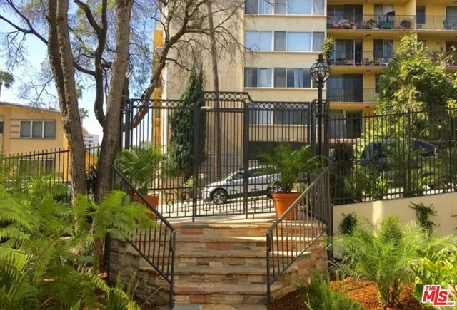 1844 El Cerrito Place 3, Los Angeles, California 90068