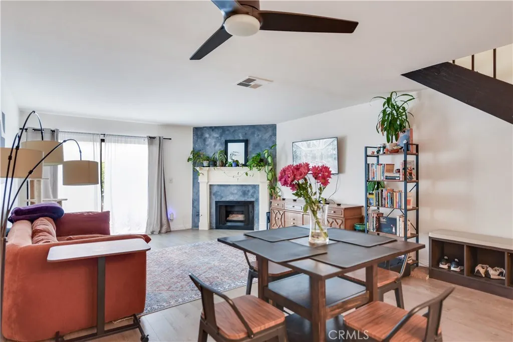 941 S Mountain