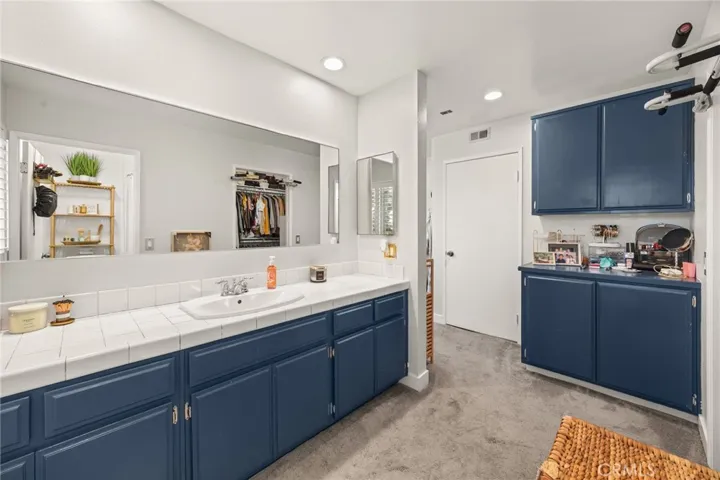 1380 W Capitol 307, San Pedro, California 90732