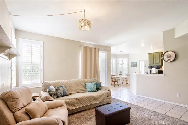 42015 Dahlia, Temecula, California 92591
